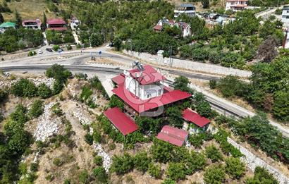 Mersin Toroslar Yeniköy Satılık Restoran ve Arsa