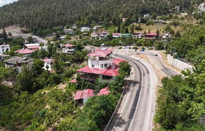 Mersin Toroslar Yeniköy Satılık Restoran ve Arsa