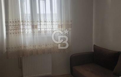 MALTEPE AYDINEVLER DE GENÇ BİNADA ACİL SATILIK DAİRE