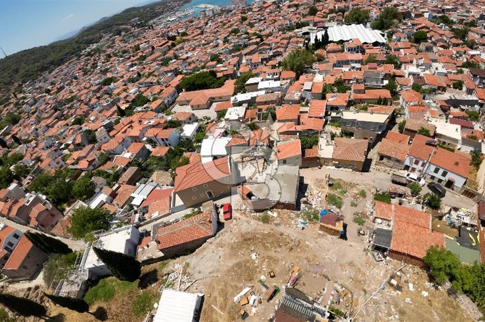 Ayvalık Kazımkarabekir Mahallesi'nde Deniz Manzaralı Arsa