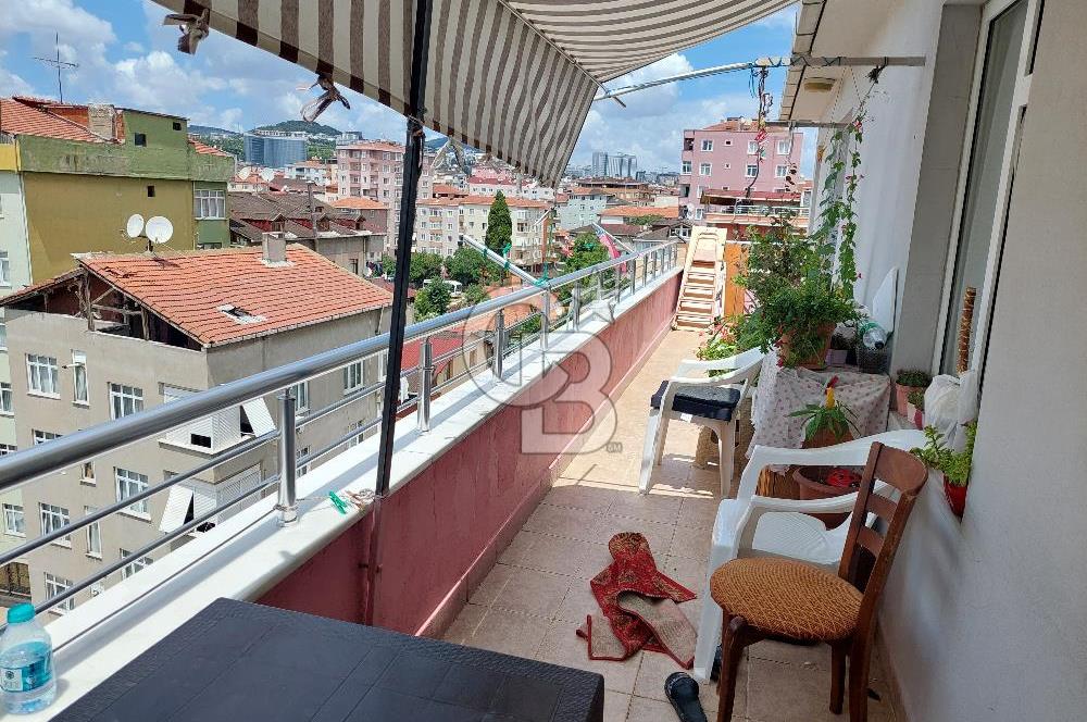 Pendik Kaynarca deniz manzaralı kiracısız acil satılık 2+1 daire