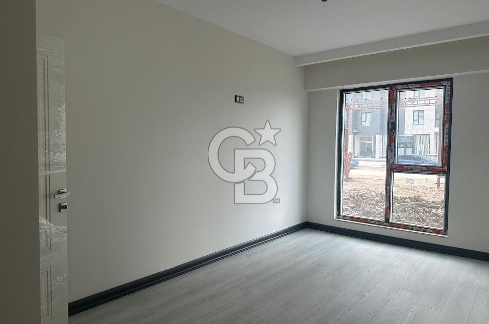 ÇANAKKALE ARDES SAFİR SİTESİNDE BAHÇELİ KİRALIK 2+1 DAİRE