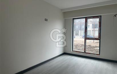 ÇANAKKALE ARDES SAFİR SİTESİNDE BAHÇELİ KİRALIK 2+1 DAİRE