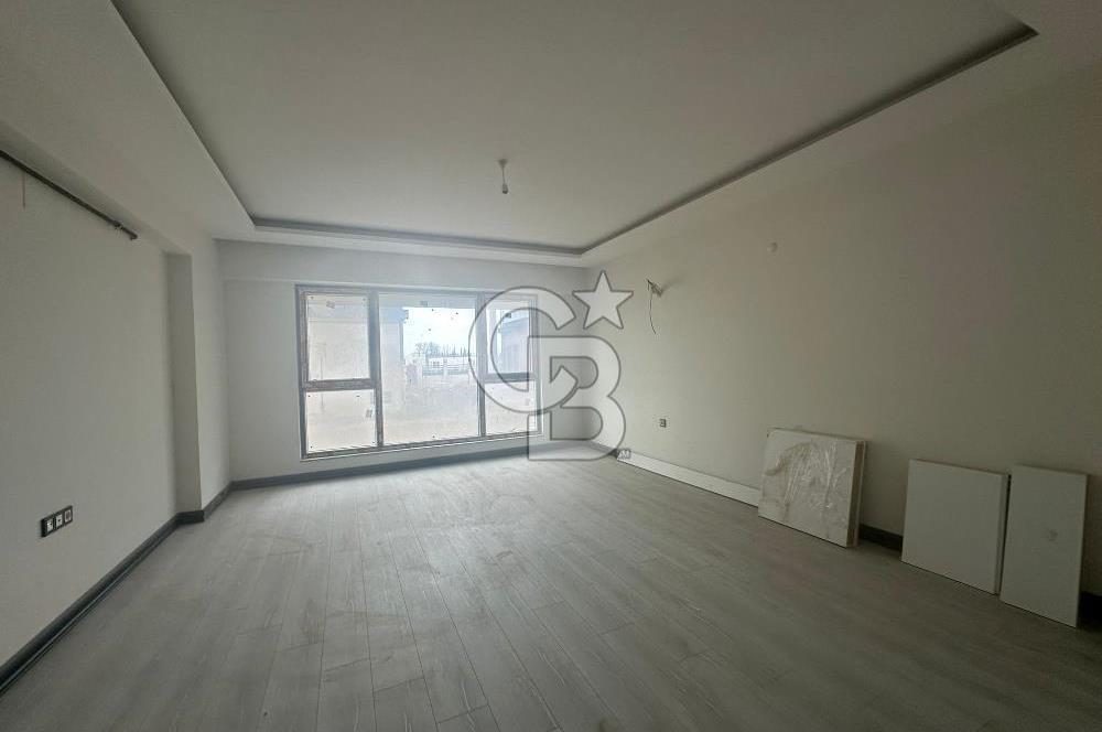 ÇANAKKALE ARDES SAFİR SİTESİNDE BAHÇELİ KİRALIK 2+1 DAİRE