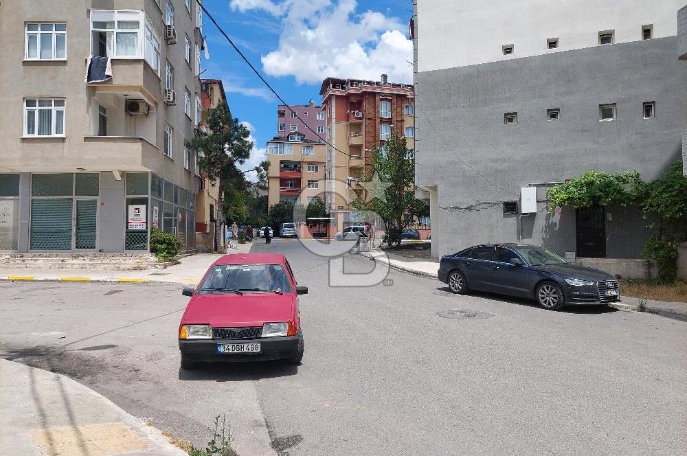 Pendik Kaynarca deniz manzaralı kiracısız acil satılık 2+1 daire