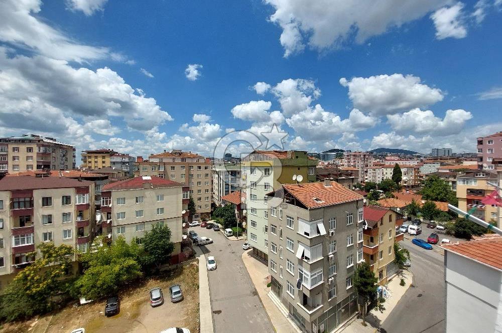 Pendik Kaynarca deniz manzaralı kiracısız acil satılık 2+1 daire