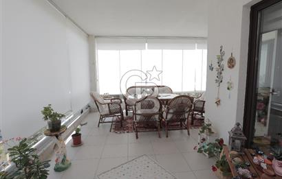 YAŞAMKENT MERKEZDE ÜÇ KONAKLAR SİTESİNDE SATILIK 4+1 DAİRE