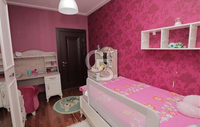 YAŞAMKENT MERKEZDE ÜÇ KONAKLAR SİTESİNDE SATILIK 4+1 DAİRE