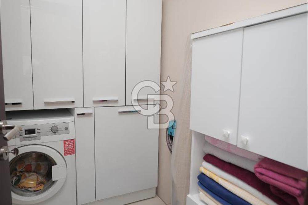 YAŞAMKENT MERKEZDE ÜÇ KONAKLAR SİTESİNDE SATILIK 4+1 DAİRE