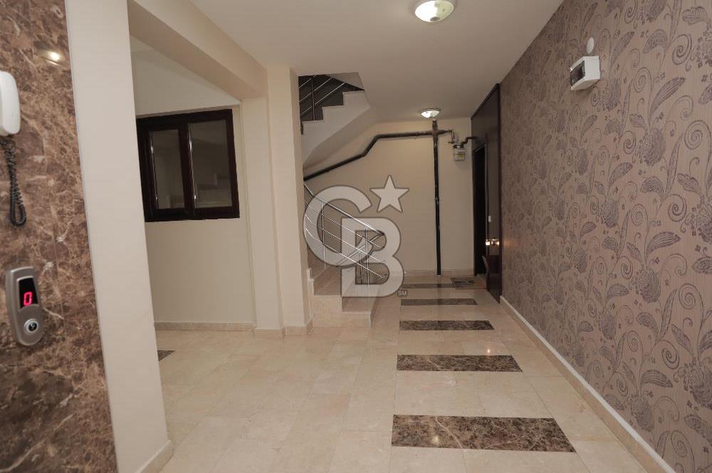 YAŞAMKENT MERKEZDE ÜÇ KONAKLAR SİTESİNDE SATILIK 4+1 DAİRE