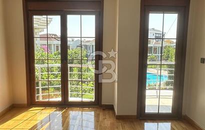 Tuzla Alize Villaları Tadilatlı Satılık 4+2 Müstakil Lüks Villa