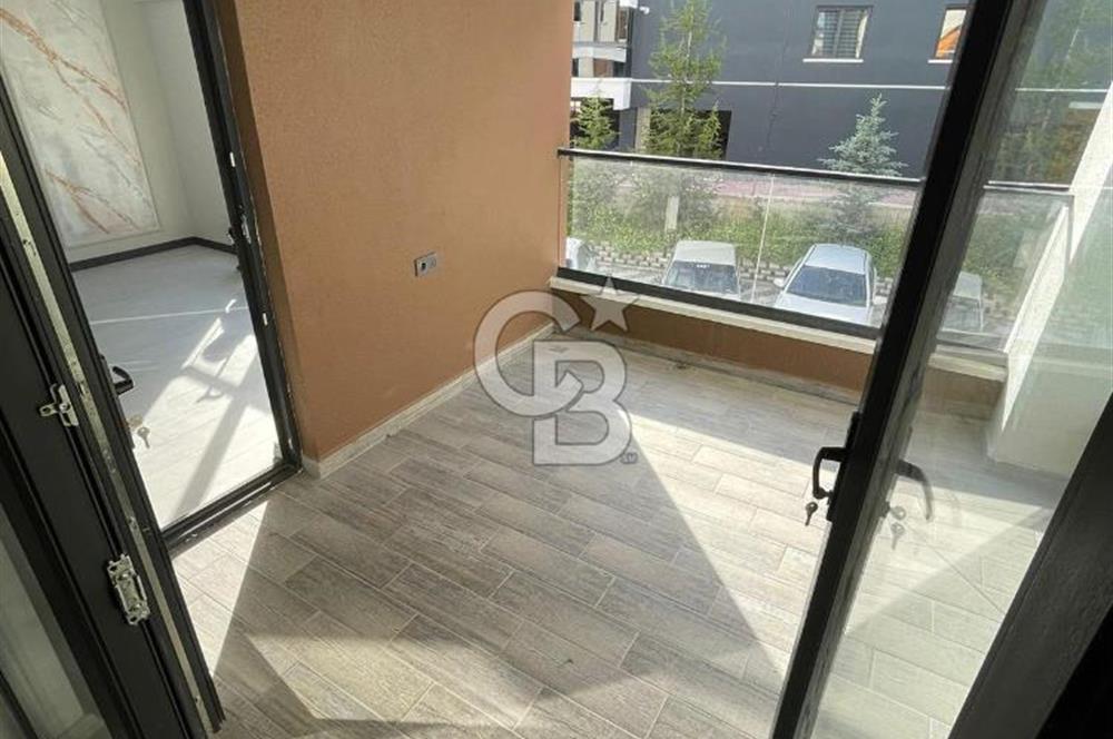 İNCEK MAHALLESİ'NDE FRANSIZ ANAOKULU YANI 2+1 SATILIK DAİRE