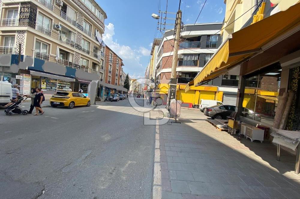 BUCA ÇAMLIKULE mah. CADDE ÜZERİ SATILIK KÖŞE DÜKKAN