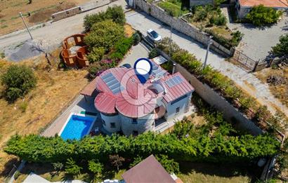 Kozbeylide Satılık 4+2 Müstakil Deniz Manzaralı Havuzlu Villa