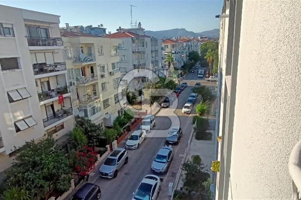 BOSTANLI MERKEZDE SATILIK 3+1 AVANTAJLI DAİRE