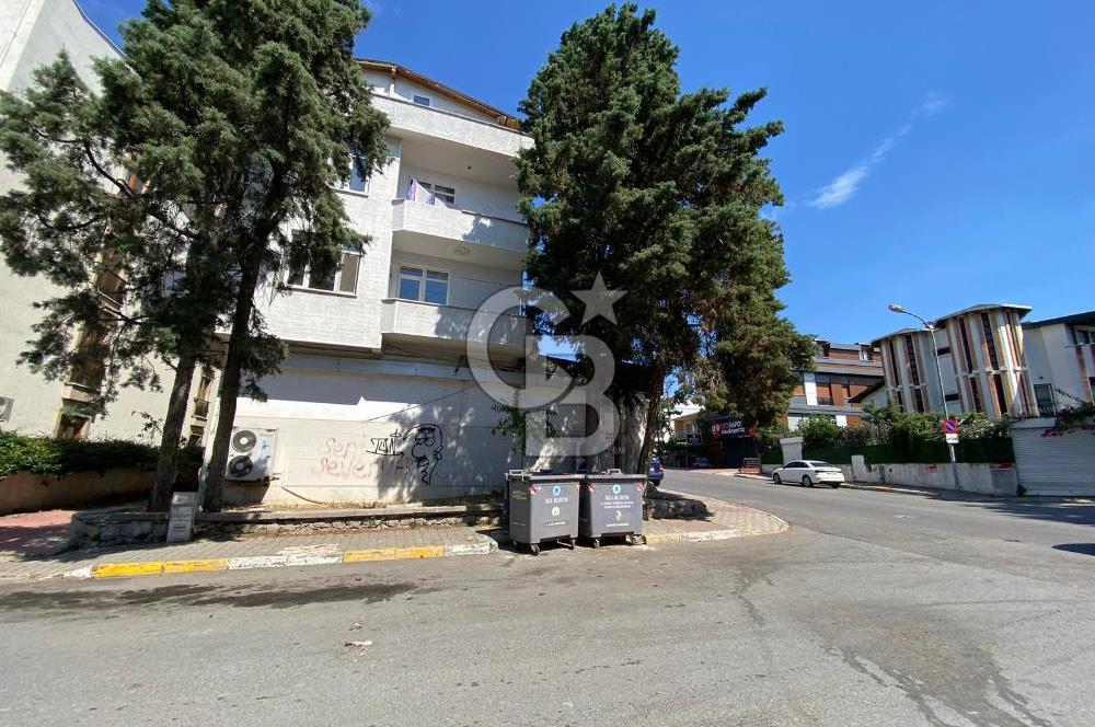 CADDE ÜSTÜ, GENİŞ 130m², TABELA DEĞERLİ, KİRALIK OFİS