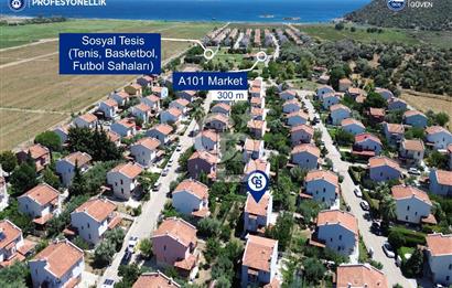 İzmir Karaburun Küçükbahçe'de Mercankoy Sitesinde Müstakil Villa