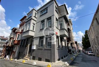 Taksim Meydanına 10 dk Restore Edilmiş Komple Satılık AIRBNB