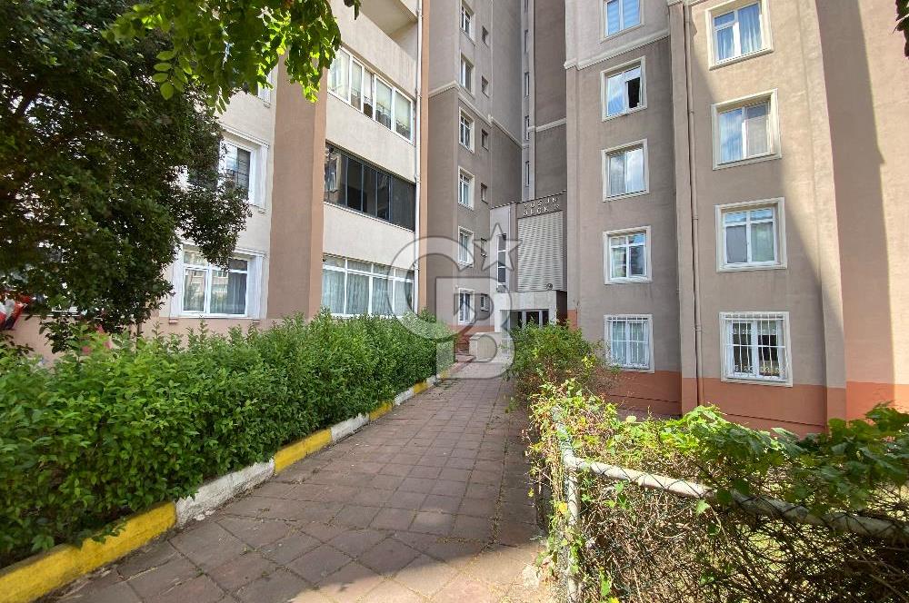 BEYLİKDÜZÜ BASIN DOĞA SİTESİNDE BAKIMLI 2+1 SATILIK DAİRE 