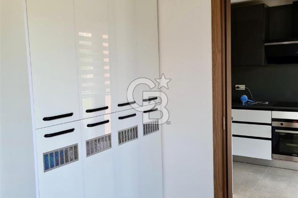 Kartal Tual Adalar Sitesinde Satılık 3+1 Daire