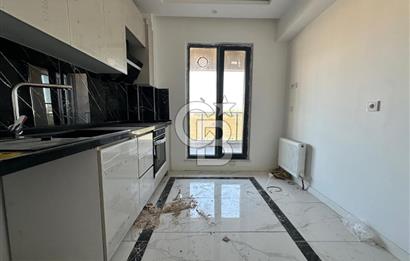 ÇANAKKALE MERKEZ ESENLER'DE HAVUZLU SİTE İÇİ SATILIK 2+1 DAİRE