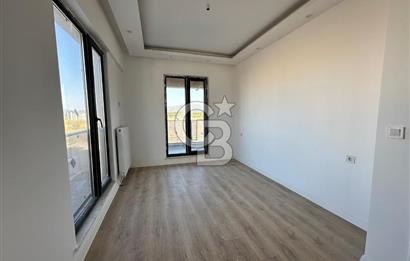 ÇANAKKALE MERKEZ ESENLER'DE HAVUZLU SİTE İÇİ SATILIK 2+1 DAİRE