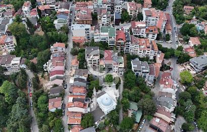 Ortaköy'de Boğaz Manzaralı Satılık Bina