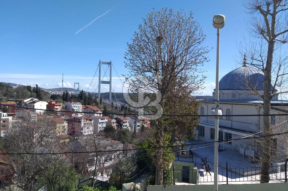 Ortaköy'de Boğaz Manzaralı Satılık Bina