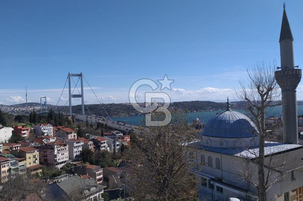 Ortaköy'de Boğaz Manzaralı Satılık Bina