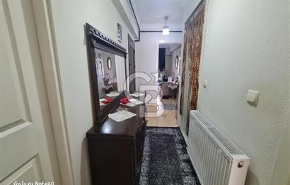 BUCA LALELİ MAHALLESİNDE DOĞALGAZLI SATILIK 2+1 ARAKAT DAİRE