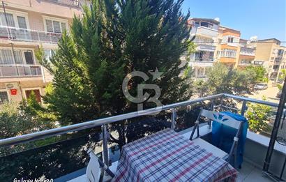 BUCA LALELİ MAHALLESİNDE DOĞALGAZLI SATILIK 2+1 ARAKAT DAİRE