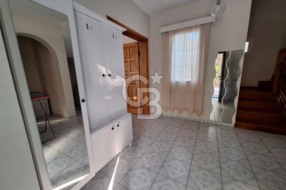 Bodrum Yalıçiftlik'te Denize 1 km Yıllık Kiralık 4+1 Müstakil Ev