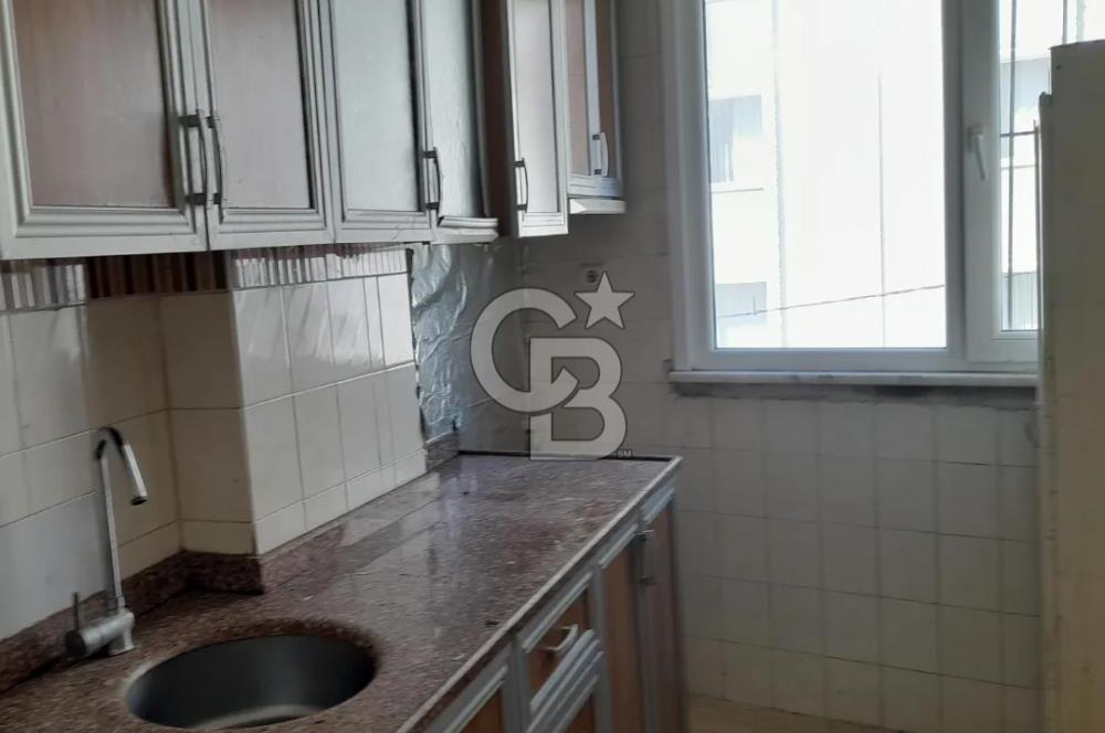 AVCILAR CİHANGİR METROBÜSE 5 DAK 2+1 ARA KAT SATILIK DAIRE