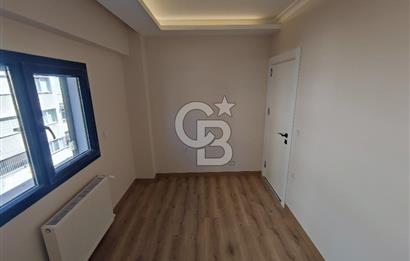 KARŞIYAKA BAHÇELİEVLER DE SATILIK SIFIR ARAKAT 2+1 DAİRE