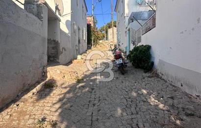 Ayvalık Sakarya'da Deniz Manzaralı Kâgir Ev