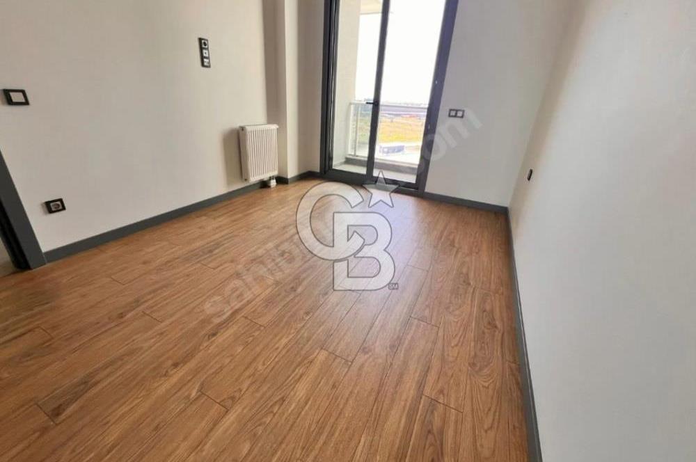 Modern Ataşehir 2.Etap'da kiralık 2+1 daire Nihan Tanerlerden