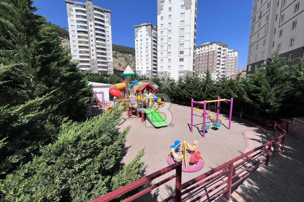 CB DEN ZEKERİYAKÖY-2 DE, ÖNÜ AÇIK BLOKTA, 5+1 DAİRE