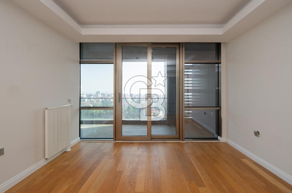 Kadiköy 1071 Residence Deniz Manzaralı Yüksek Kat 4+1 Daire