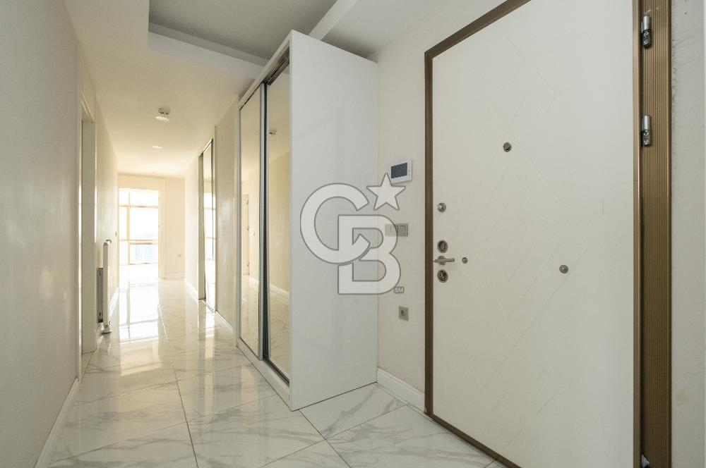 Kadiköy 1071 Residence Deniz Manzaralı Yüksek Kat 4+1 Daire