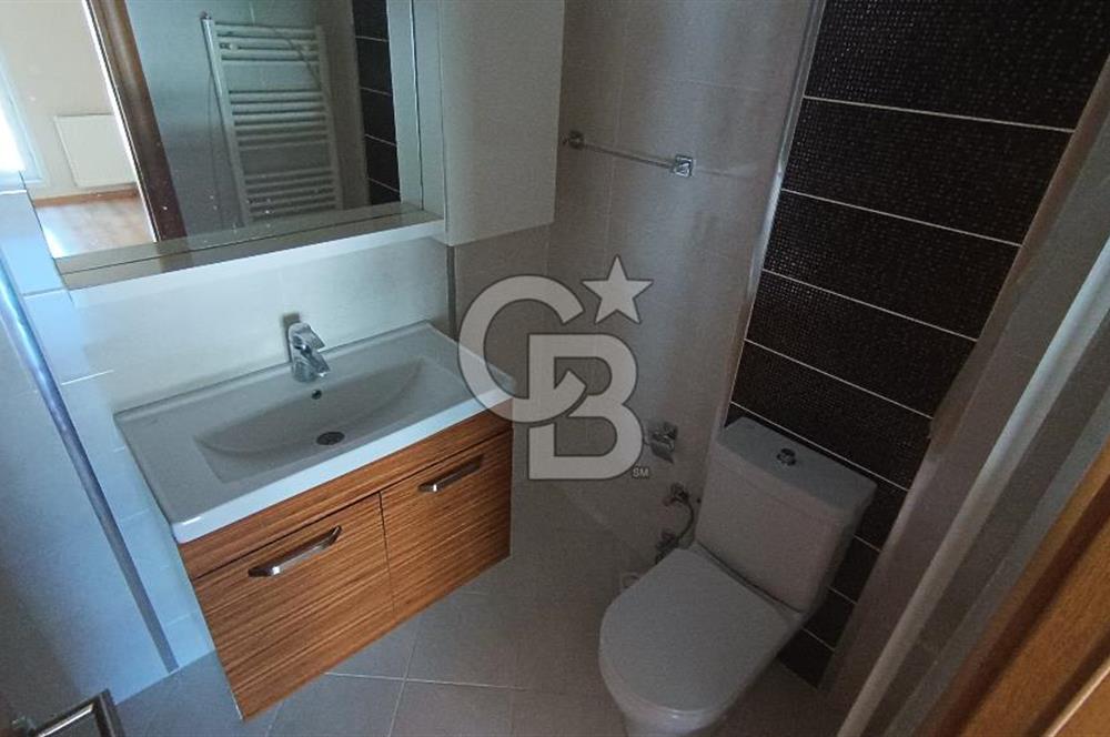 Körfez Mahallesinde Deniz Manzaralı Kiralık 3+1 Lüks Daire