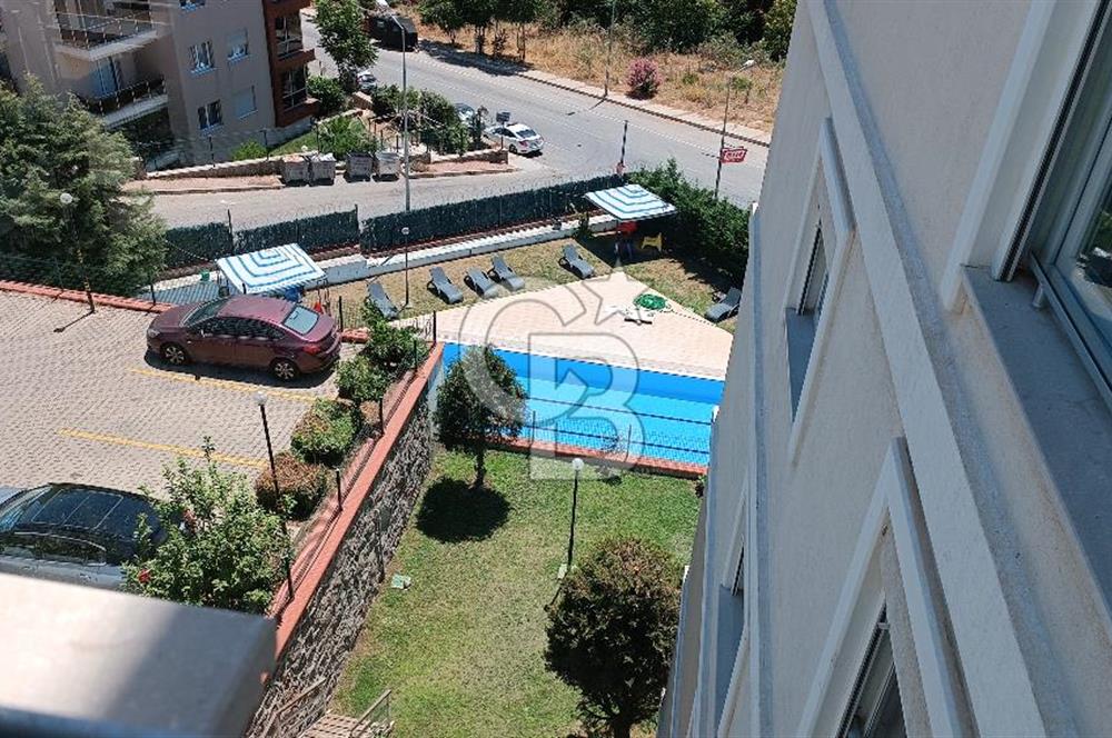 Körfez Mahallesinde Deniz Manzaralı Kiralık 3+1 Lüks Daire