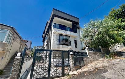 BORNOVA ATATÜRK MAH. SATILIK DENİZ MANZARALI 4+1 VİLLA