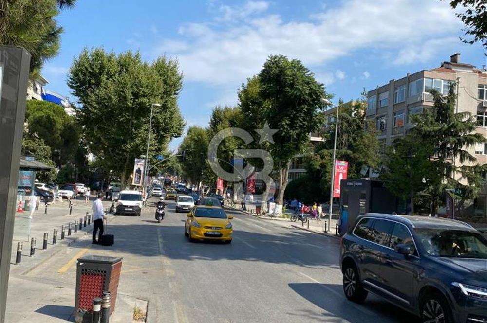 CADDEBOSTAN BAĞDAT CADDESİNDE NET450 M2 KİRALIK DÜKKAN & MAĞAZA