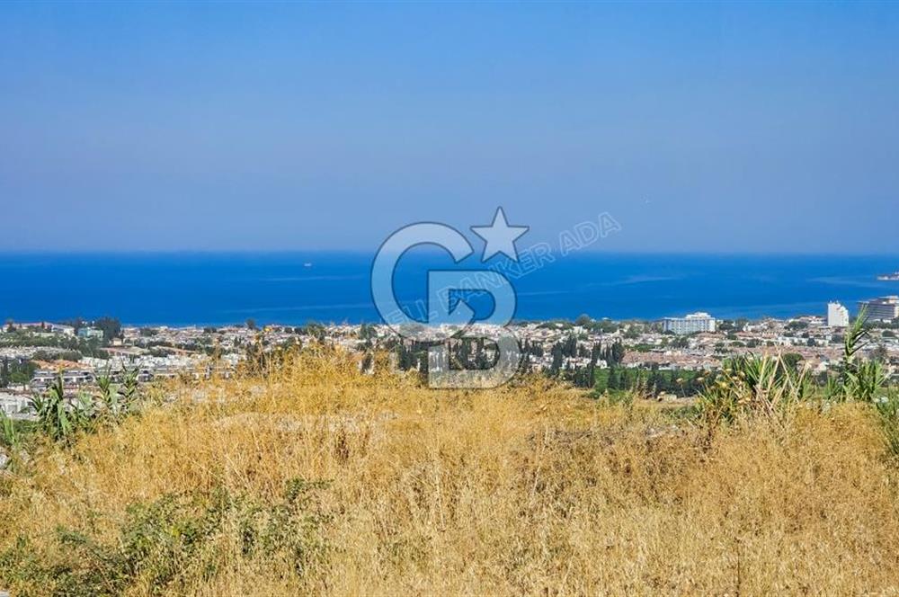 Kuşadası'nda Full Deniz Manzaralı Villa İmarlı Arsa