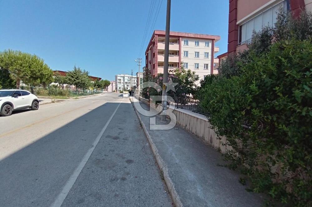 ÇANAKKALE ESENLER ANAYOL ÜZERİNDE SOSYAL ALAN VE OKULLARA YAKIN SATILIK 3+1 DAİRE