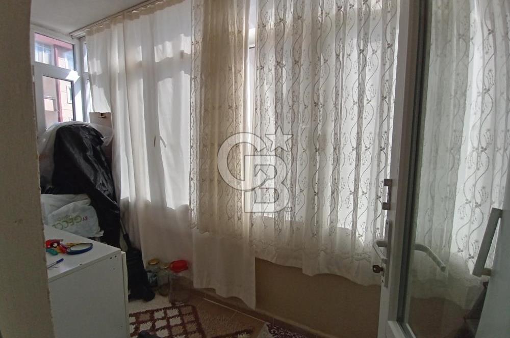 ÇANAKKALE ESENLER ANAYOL ÜZERİNDE SOSYAL ALAN VE OKULLARA YAKIN SATILIK 3+1 DAİRE