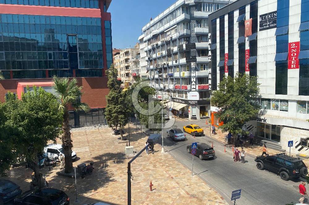 Denizli Bayramyeri Meydanı'nda 220m2 Kiralık İş Yeri (ofis)