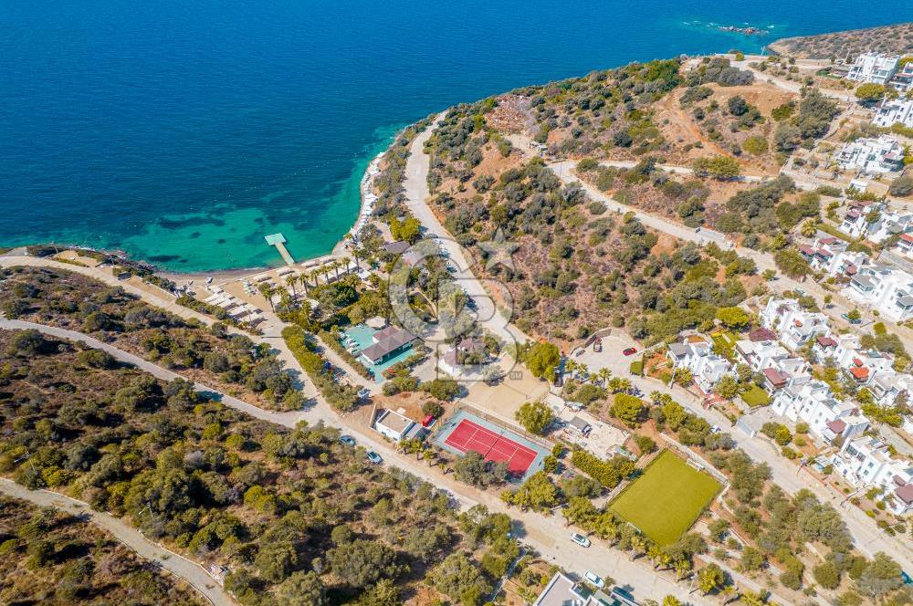 Bodrum Gümüşlük Özel Plajlı Site İçerisinde Köşe Konum Villa