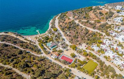 Bodrum Gümüşlük Özel Plajlı Site İçerisinde Köşe Konum Villa