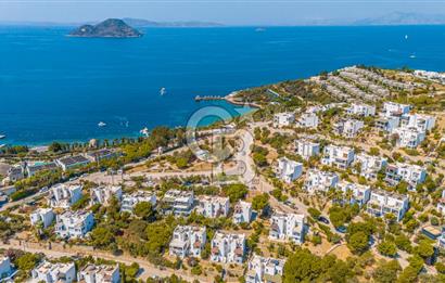 Bodrum Gümüşlük Özel Plajlı Site İçerisinde Köşe Konum Villa